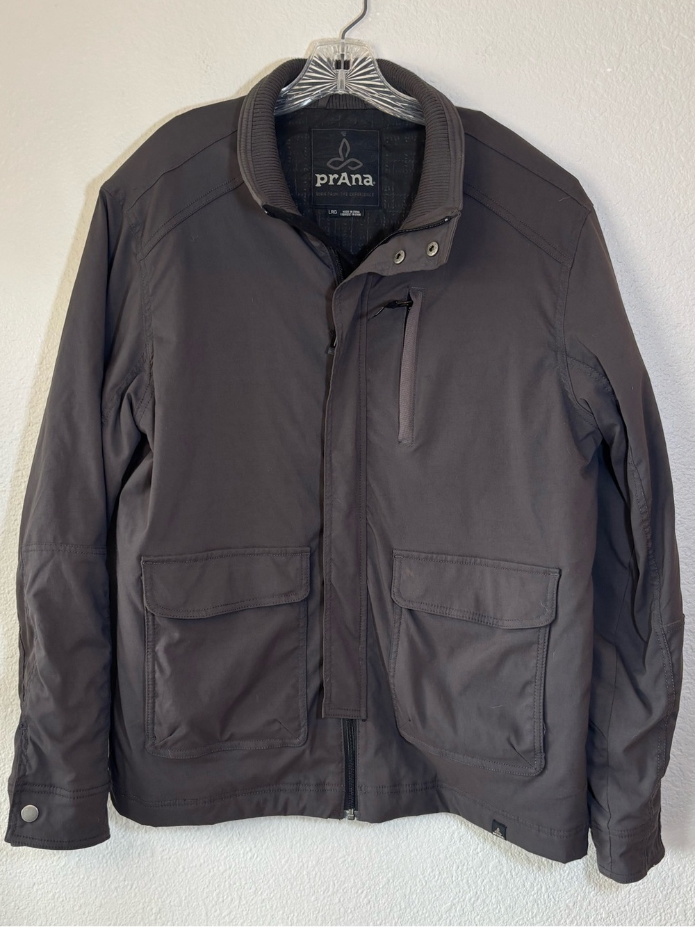 Prana Men's Charcoal Insulated Field Jacket Size Large Outdoors Utility FLAW